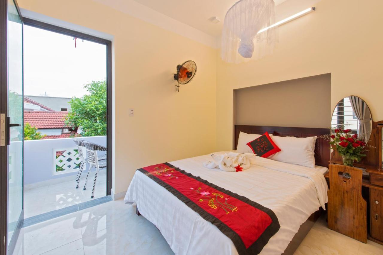 Bougain Villeas Homestay Hoi An Exterior photo