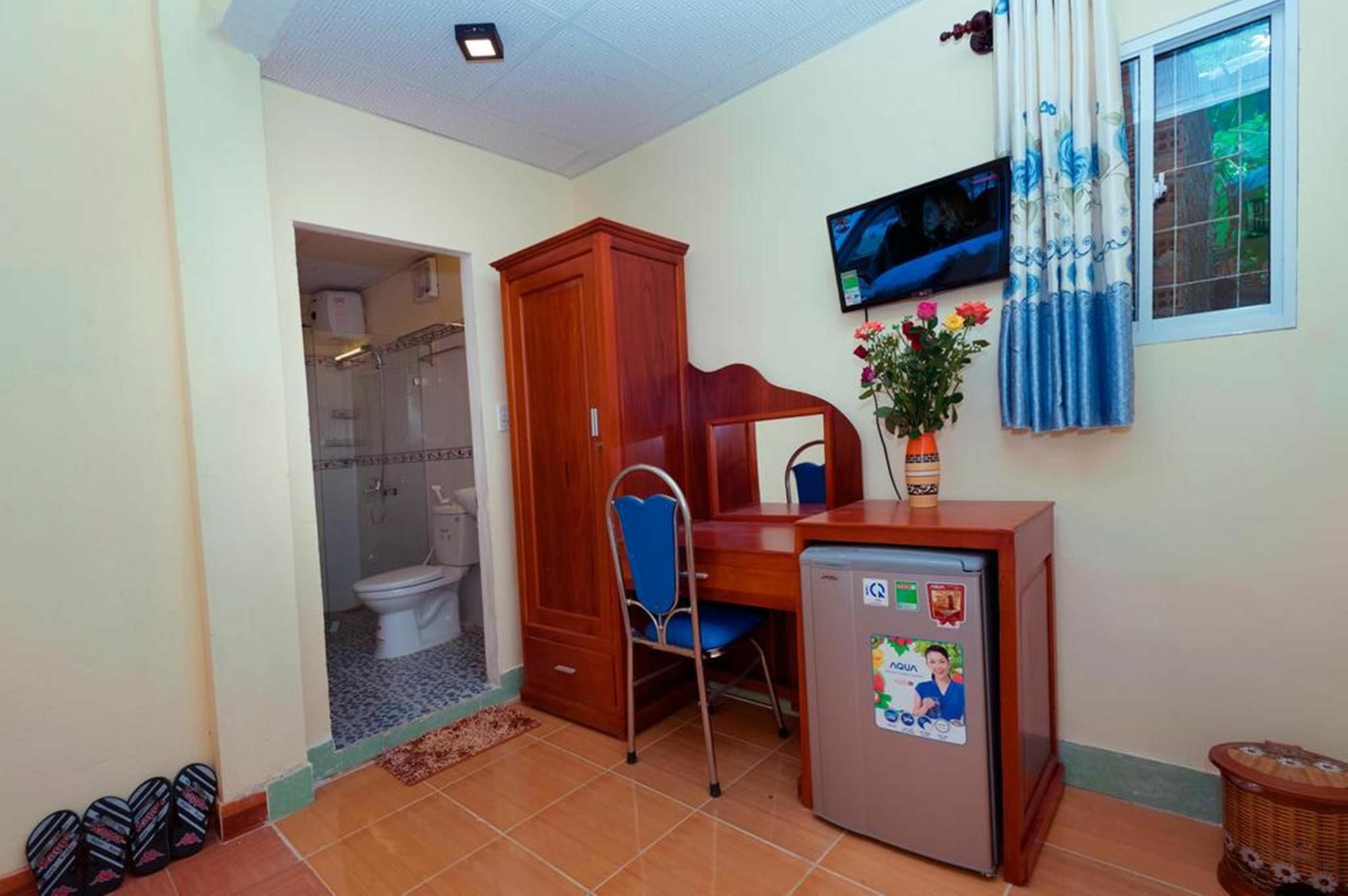 Bougain Villeas Homestay Hoi An Exterior photo