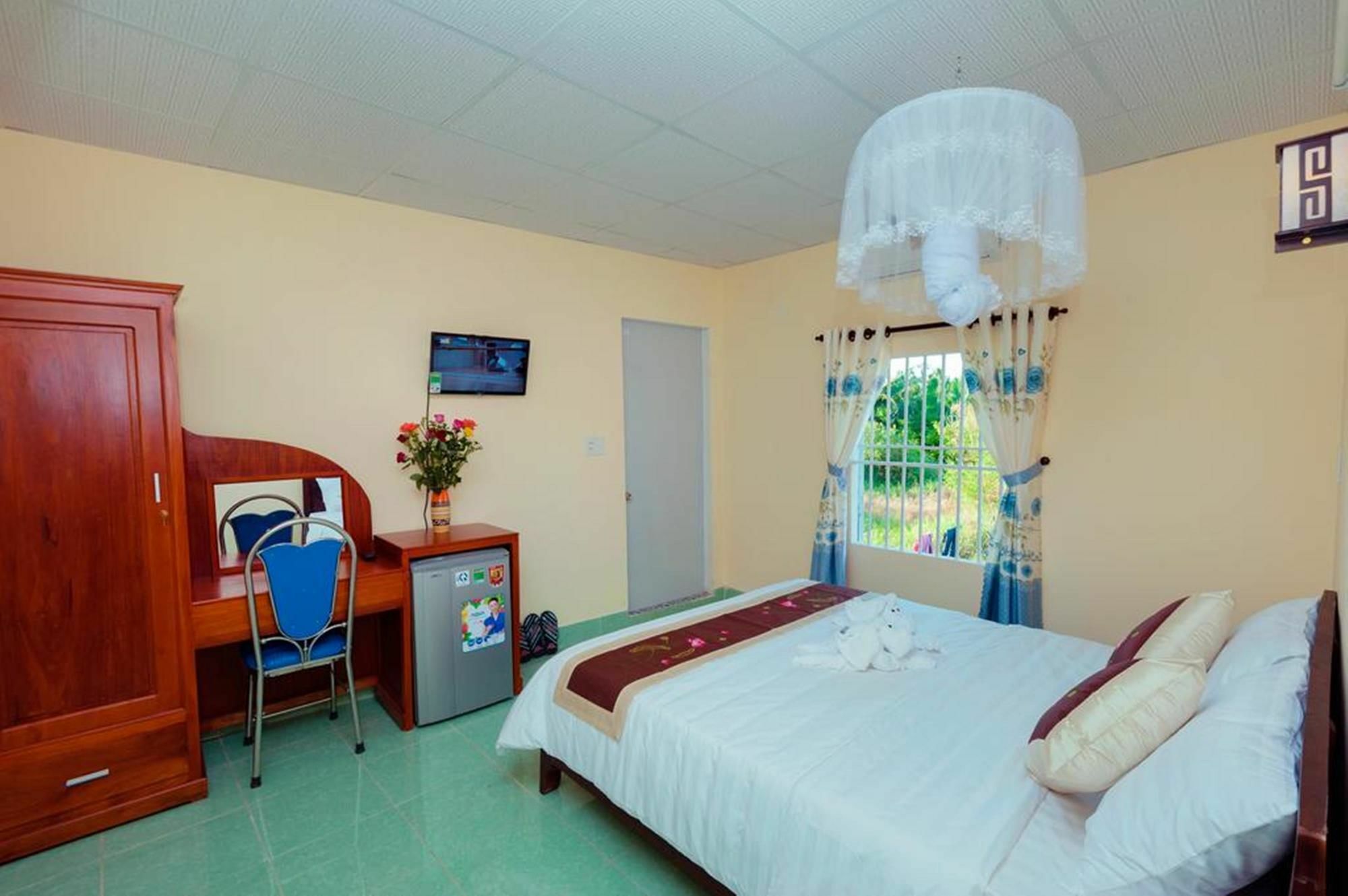 Bougain Villeas Homestay Hoi An Exterior photo
